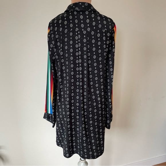 WILDFOX Rainbow Stripe Long Sleeve Black Printed Wrap Dress Robe Size Small - Picture 3 of 7